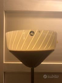 Lampada Piantana con piede