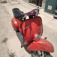 Vendo vespa, no affaristi