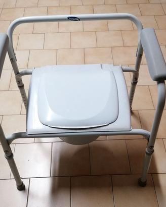 comoda per anziani disabili
