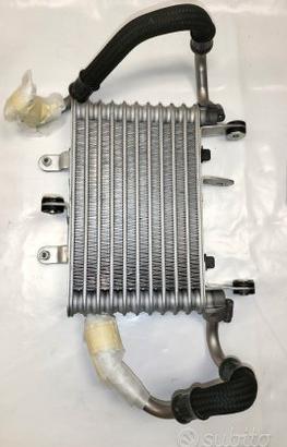 RADIATORE OLIO PER YAMAHA YZF R1 R1 M 2020 2021 20