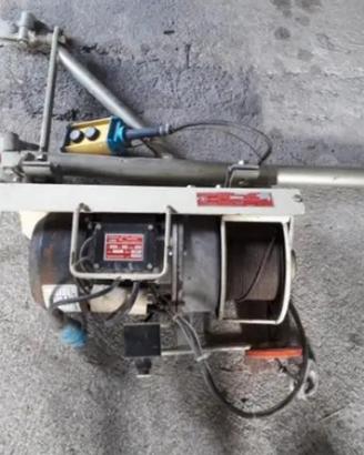 montacarichi a bandiera