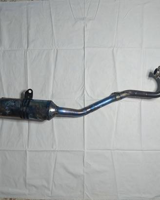 scarico akrapovic 