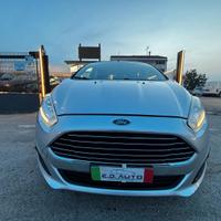 Ford Fiesta 1.5 TDCi 75CV 5 porte Titanium