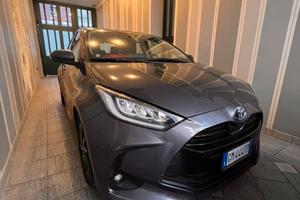 Yaris hibrid