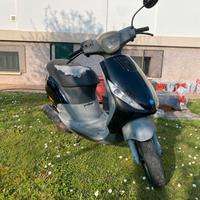 Piaggio zip 50