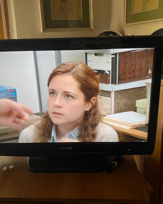 TV SHARP LCD