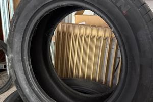 Gomme auto nuove 255/55 ZR18