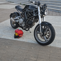 Ducati ss 750 cafe racer
