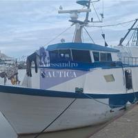 peschereccio motopeschereccio a strascico