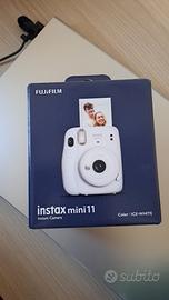 Fujifilm Instax mini 11