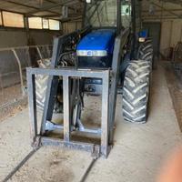 NEW HOLLAND TD95D ANNO ORE 314CON CARICAT.FRONT