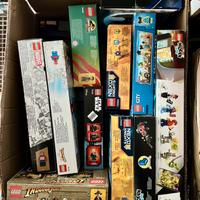 Lego Set vari Star Wars Marvel  nuovi e usati