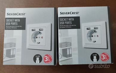 Due prese elettriche con due slot USB ciascuna