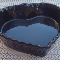 Casseruola "cuore" in terracotta smaltata