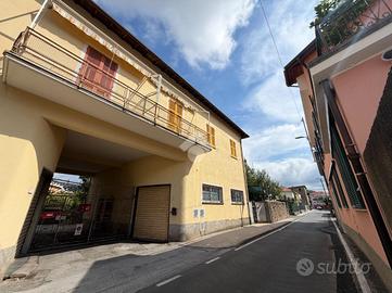 4 LOCALI A SESTRI LEVANTE
