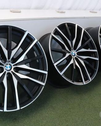 Cerchi in lega BMW X5 G05 G18 X6 G06 22 ORIGINALI