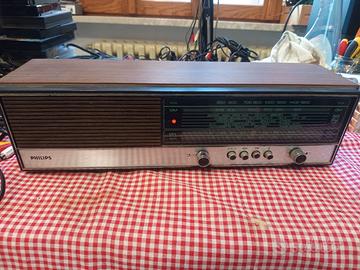 Radio Philips vintage