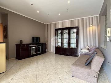 3 LOCALI A CORIGLIANO-ROSSANO