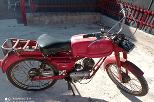 Motociclo d'epoca marca Itom cc 50