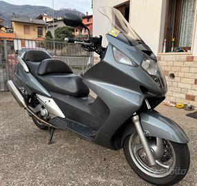 Honda Silver Wing 600