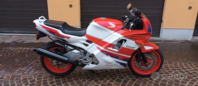 Honda CBR 600 F 2