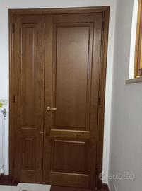 Portone in legno massello. Disponibilità immediata