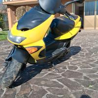 Scooter Aprilia SR 50 WWW