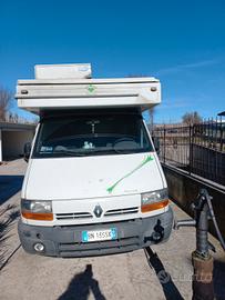 furgone renault maccarinelli 