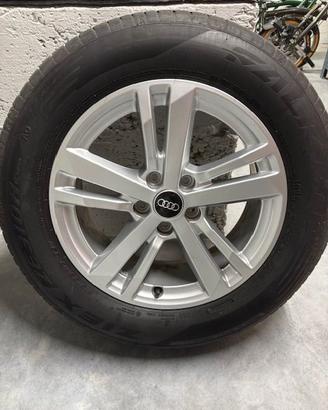 4 Cerchi AUDI 17" Originali Q3 + Gomme Falken SEMI