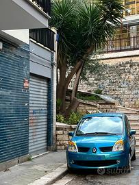 Locale deposito al centro di Molfetta