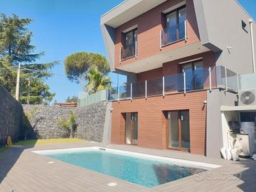 Esclusiva villa singola con stupenda piscina
