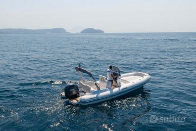 Nuovo Salpa Soleil 21.5 – Gommone Top di Gamma
