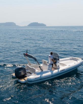 Nuovo Salpa Soleil 21.5 – Gommone Top di Gamma