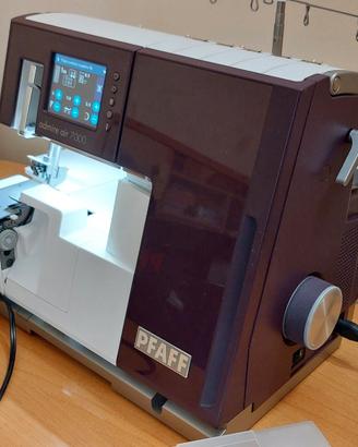 TAGLIACUCI PUNTO PFAFF ADMIRE™ Air 7000 SEMINUOVA