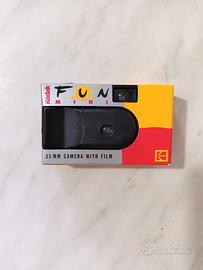 Macchina fotografica usa e getta KODAK mini fun