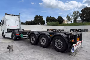 SEMIRIMORCHIO PORTA CONTAINER ALLUNGABILE LECITR.