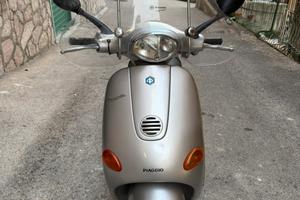 Piaggio Vespa ET4 125 - 1999