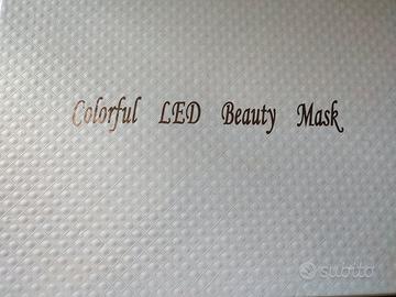 Maschera LED viso 7 colori – Come nuova