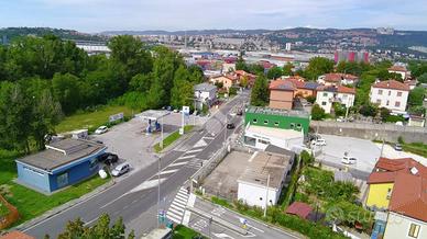 LABORATORIO A MUGGIA