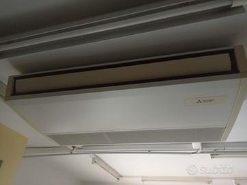 condizionatore inverter esterno e  3 split interni