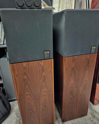 KEF 107 Reference con KUBE