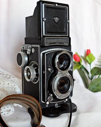 Rolleiflex -Rolleicord V , revisionata.