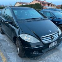 Ricambi usati per Mercedes Classe A 180 CDI 2006