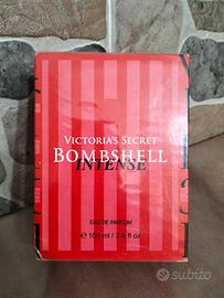 Profumo Victoria's Secret Bombshell Intense.