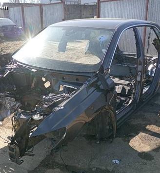 Audi q8 scocca per taglio lamiera