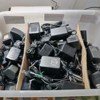 Alimentatori vari da 3 a 30 volt