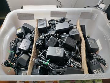 Alimentatori vari da 3 a 30 volt