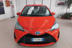 Toyota Yaris 1.5 Hybrid 5 porte Cool