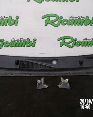 GOCCIOLATOIO PER NISSAN NAVARA D40 ANNO 2007