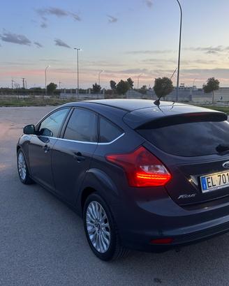 Ford Focus Titanium 1.6 115cv